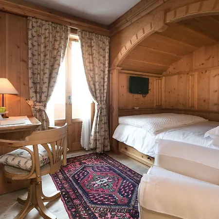 Fiorita Otel 4*